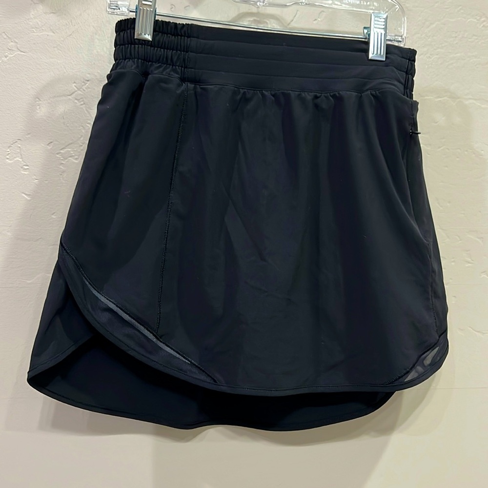 Lululemon Hotty Hot Black Tennis Skirt Size 4